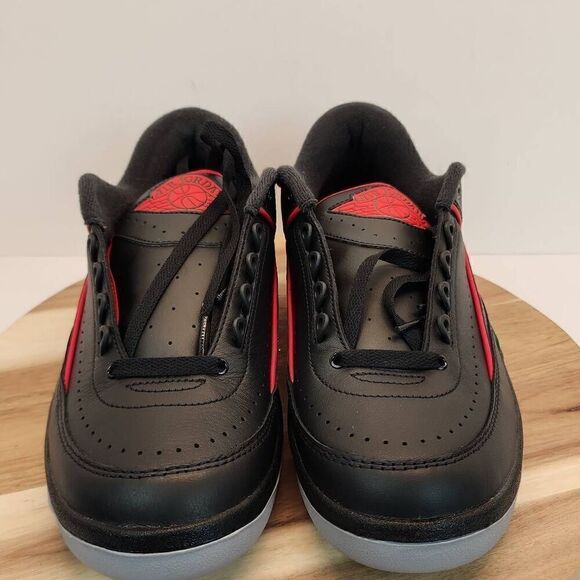 Air Jordan 2 Low Origins Men\'s Size 9.5 Black Fire Red and Fir Green main image 11